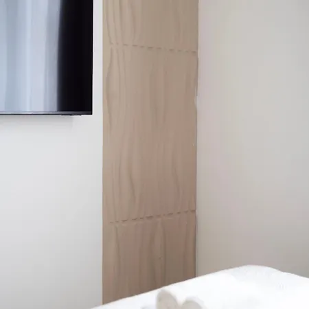 Charming N' Cozy By Prestige Homes *