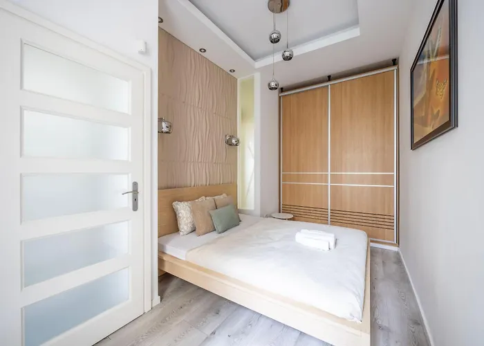 Charming N' Cozy By Prestige Homes *