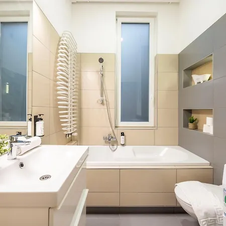 Charming N' Cozy By Prestige Homes * 布达佩斯