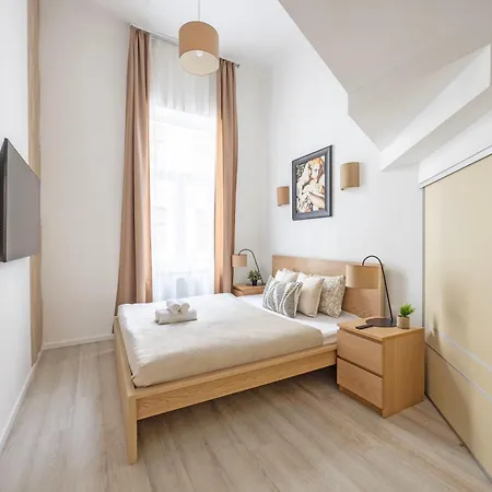 Charming N' Cozy By Prestige Homes 公寓 布达佩斯